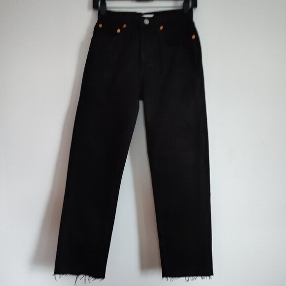 Ladies SZ 23 Re/Done Black 70's Stove Pipe Cropped Jean - Picture 1 of 8